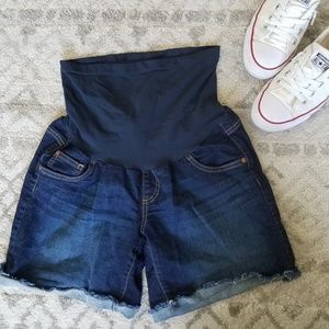 Motherhood maternity jean shorts Medium